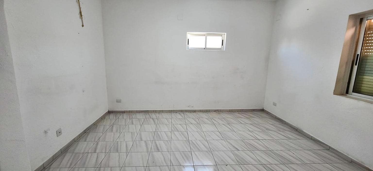 3 makuuhuone Asunto myytävänä paikassa Alicante kaupunki - 143 000 € (Ref: 9583354)