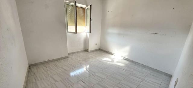 3 makuuhuone Asunto myytävänä paikassa Ciudad de Asís, Alicante kaupunki - 143 000 € (Ref: 9583354)