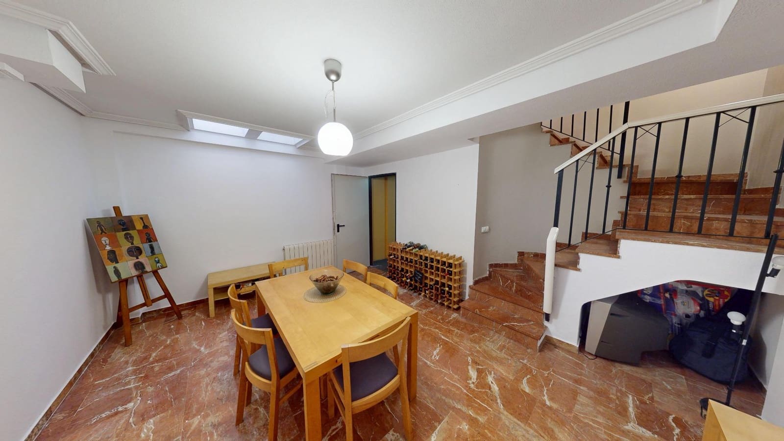 3 soveværelse Rækkehus til leje i Alicante by med swimmingpool garage - € 1.950 (Ref: 9583356)