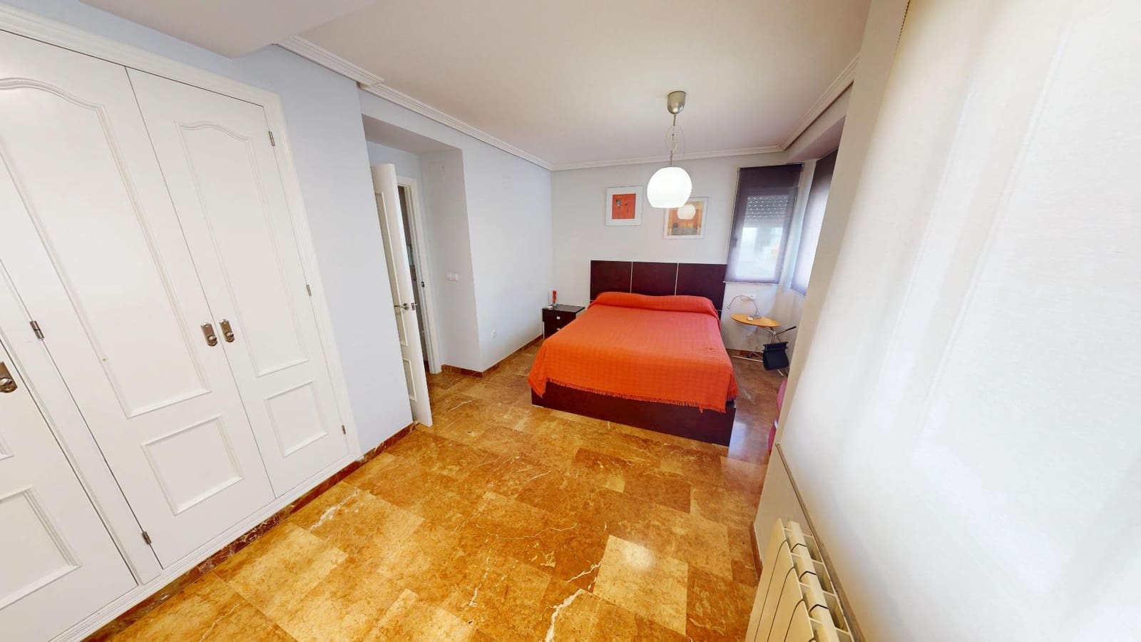 3 soveværelse Rækkehus til leje i Alicante by med swimmingpool garage - € 1.950 (Ref: 9583356)