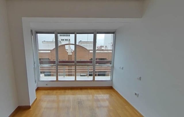 4 Zimmer Wohnung zu verkaufen in Alicante / Alacant Stadt - 475.000 € (Ref: 9583357)