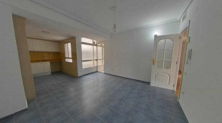 4 Zimmer Wohnung zu verkaufen in Alicante / Alacant Stadt - 475.000 € (Ref: 9583357)