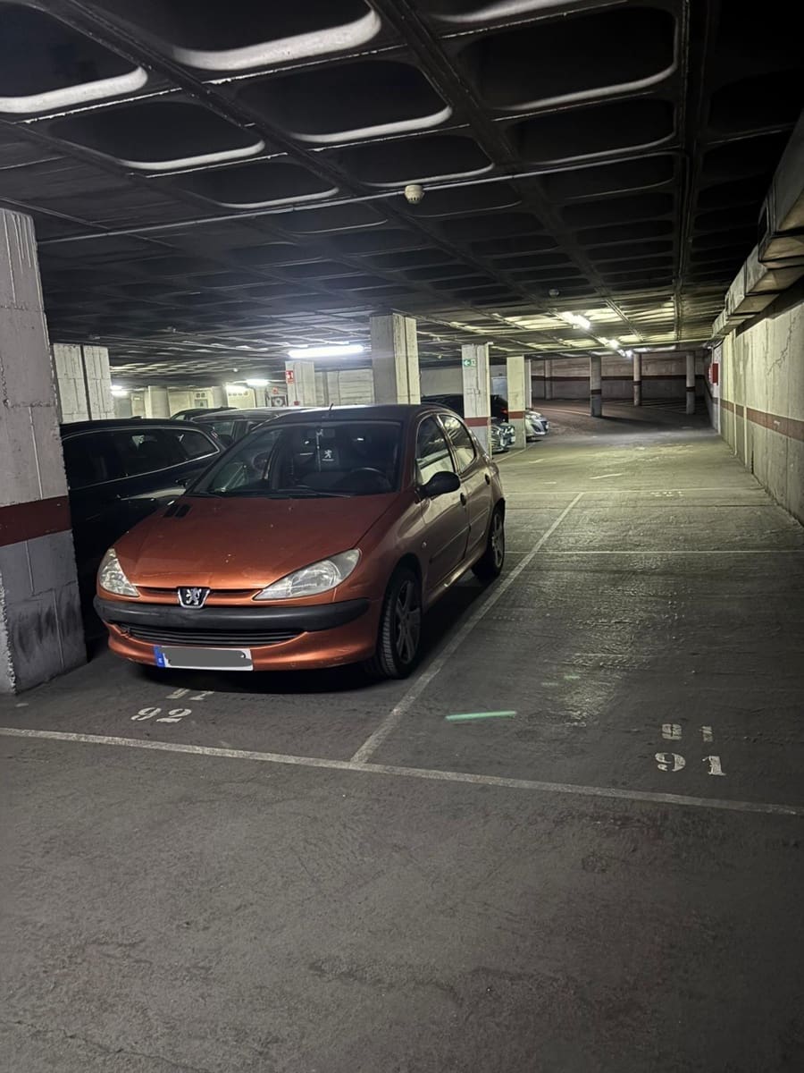 Garage for rent in Alicante / Alacant city - € 130 (Ref: 9583358)