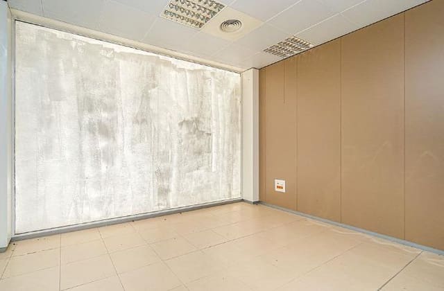 Commerciale in vendita in Elda - 338.000 € (Rif: 9583360)