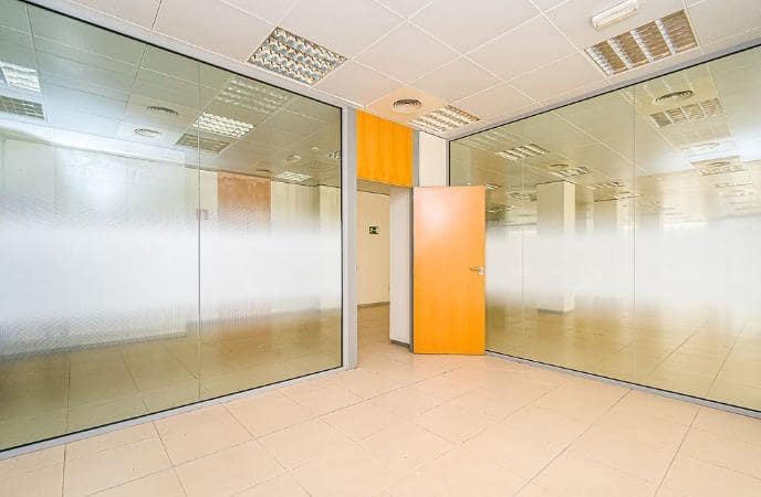 Kommersiell til salgs i Elda - € 338 000 (Ref: 9583360)