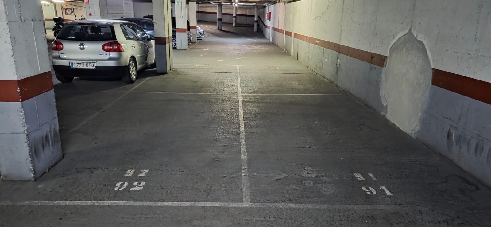 Garage for rent in Alicante / Alacant city - € 130 (Ref: 9583365)