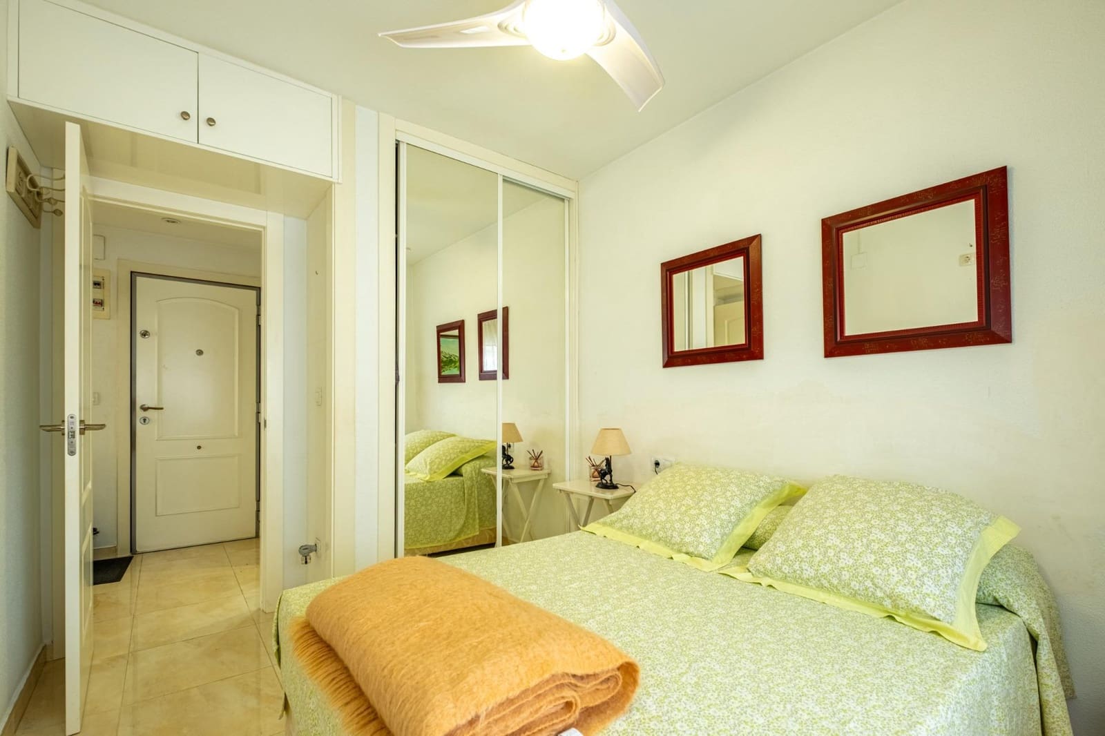 2 sovrum Lägenhet till salu i Benidorm med pool garage - 250 000 € (Ref: 9583367)