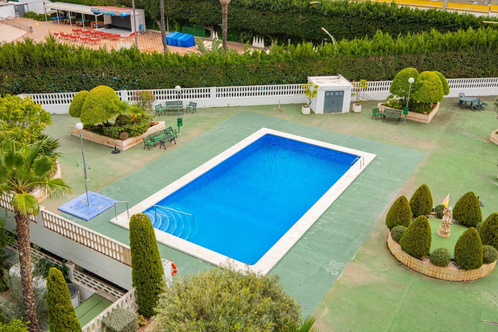 2 sovrum Lägenhet till salu i Benidorm med pool garage - 250 000 € (Ref: 9583367)