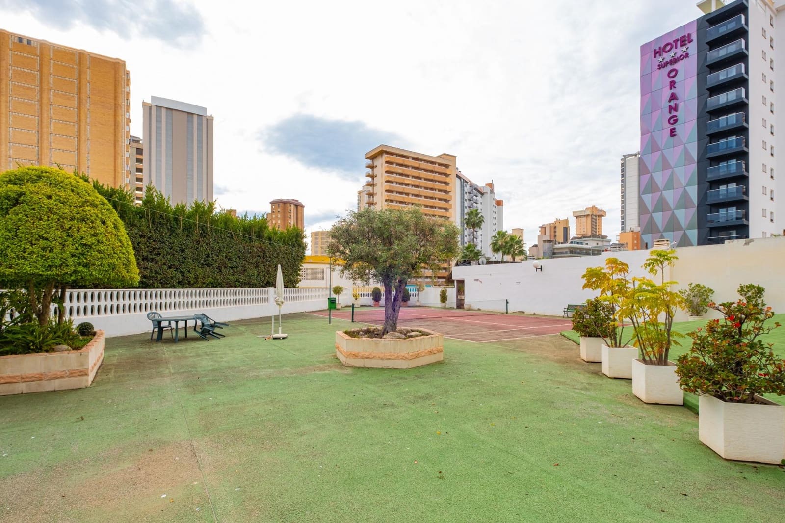 2 sovrum Lägenhet till salu i Benidorm med pool garage - 250 000 € (Ref: 9583367)