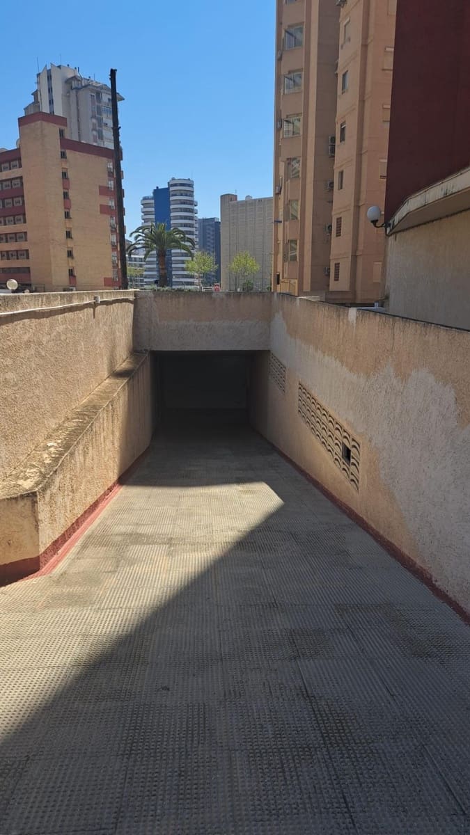 2 sypialnia Mieszkanie na sprzedaż w Benidorm z basenem garażem - 250 000 € (Ref: 9583367)