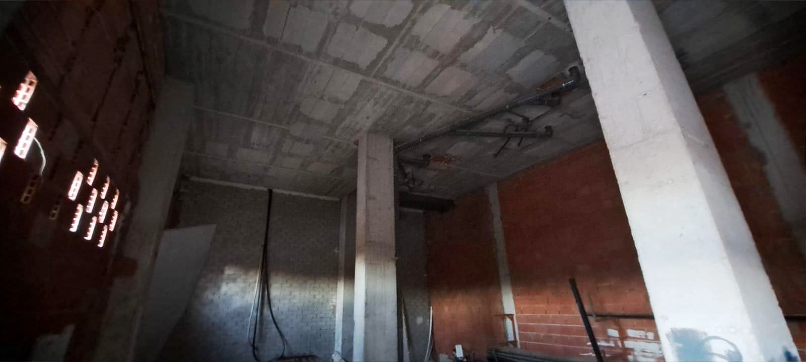 Komercyjne na sprzedaż w Miasto Alicante / Alacant - 73 000 € (Ref: 9583369)