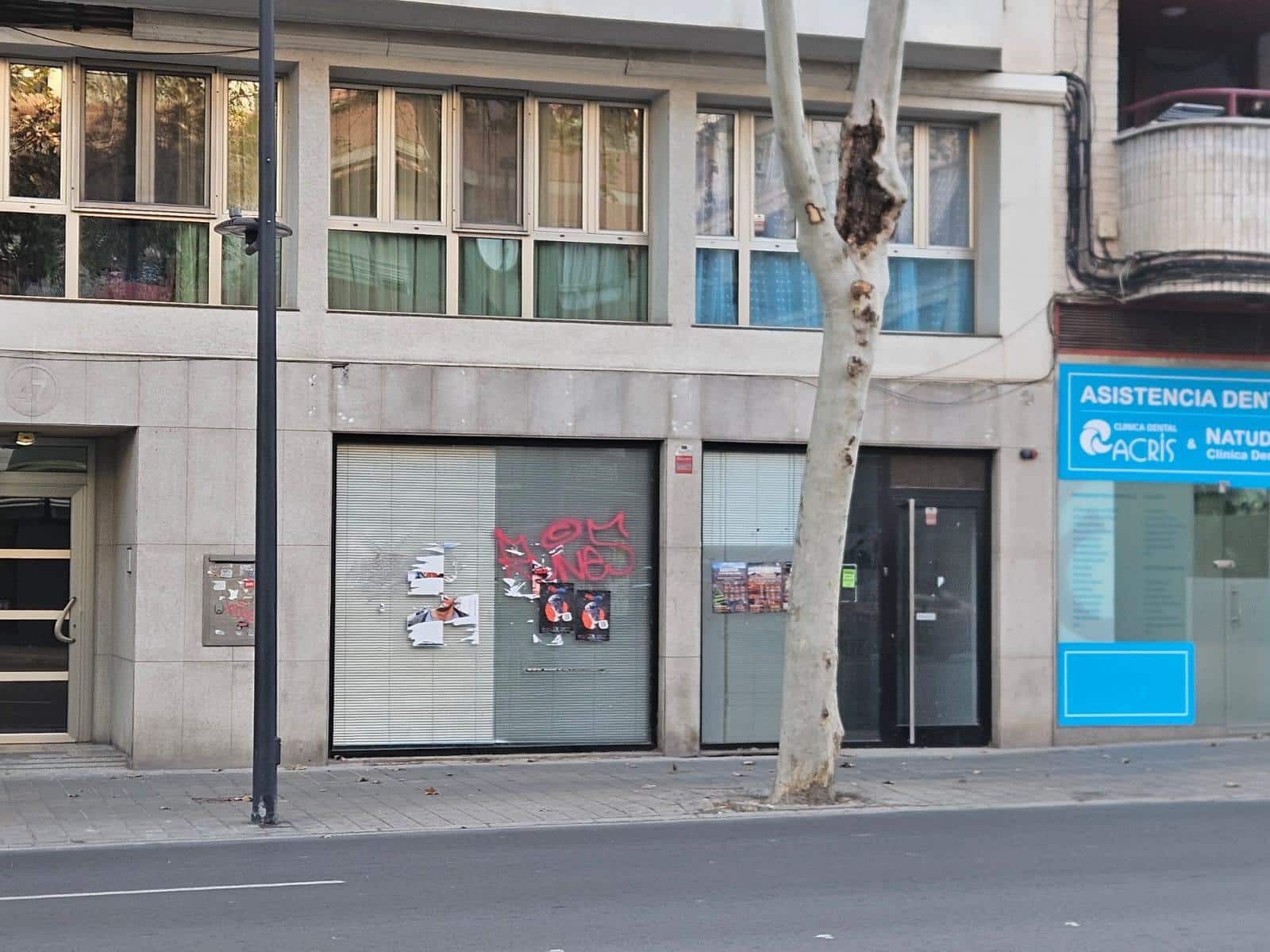 Local Commercial à vendre à Alicante ville - 240 000 € (Ref: 9583374)