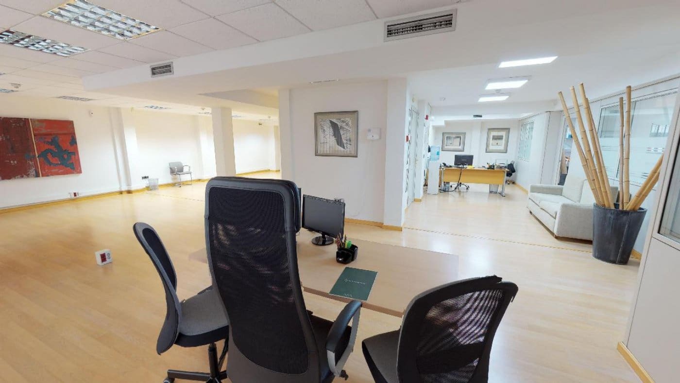 Kontor til salg i Alicante by - € 390.000 (Ref: 9583375)