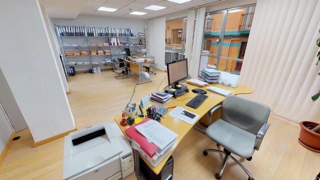 Kontor til salg i Alicante by - € 390.000 (Ref: 9583375)