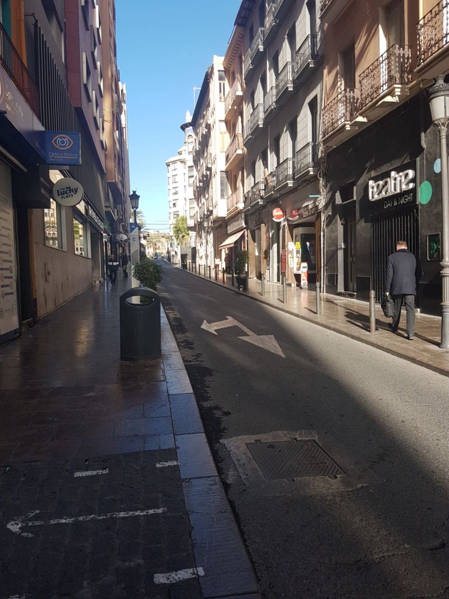 Kontor til salg i Alicante by - € 390.000 (Ref: 9583375)