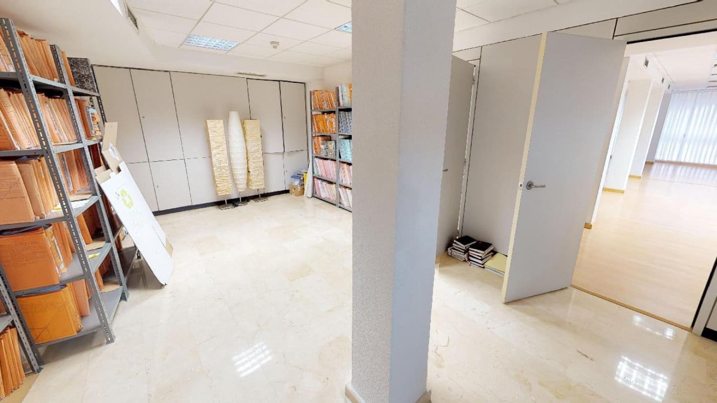 Kontor til salg i Alicante by - € 390.000 (Ref: 9583375)