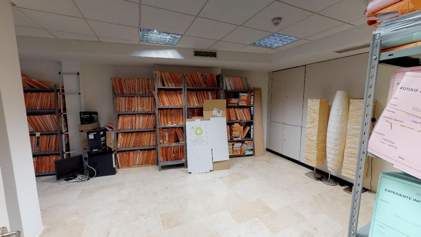 Kontor til salg i Alicante by - € 390.000 (Ref: 9583375)