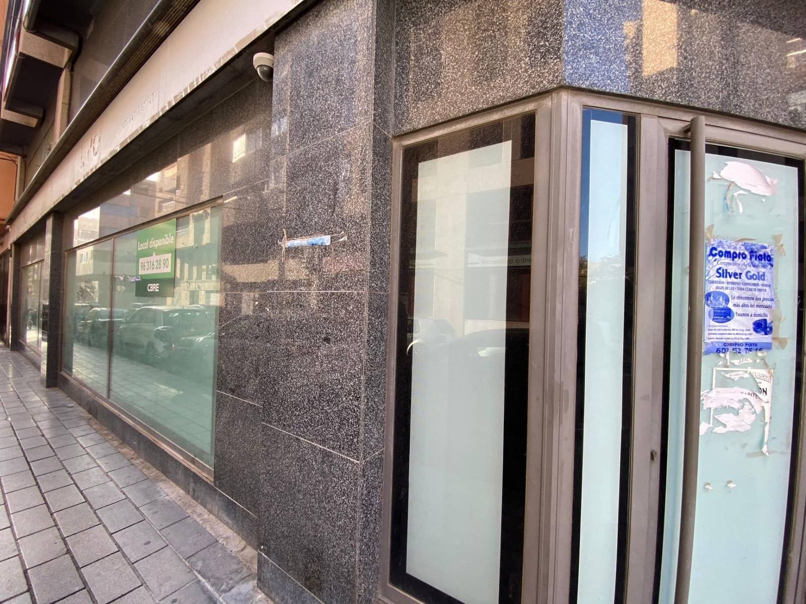 Comercial para venda em Alicante cidade - 372 600 € (Ref: 9583376)