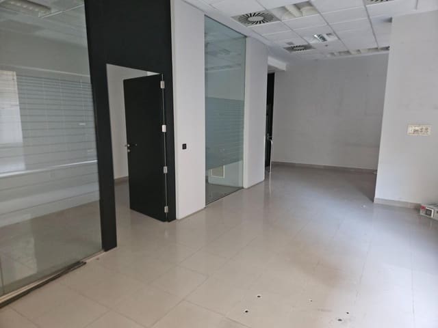 Commerciale in vendita in Ensanche - Diputacion, Alicante città - 680.000 € (Rif: 9583377)