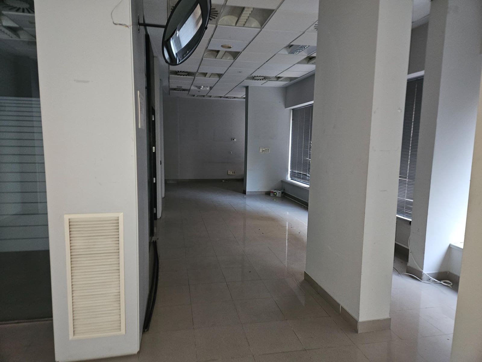 Commerciale in vendita in Alicante citta - 680.000 € (Rif: 9583377)