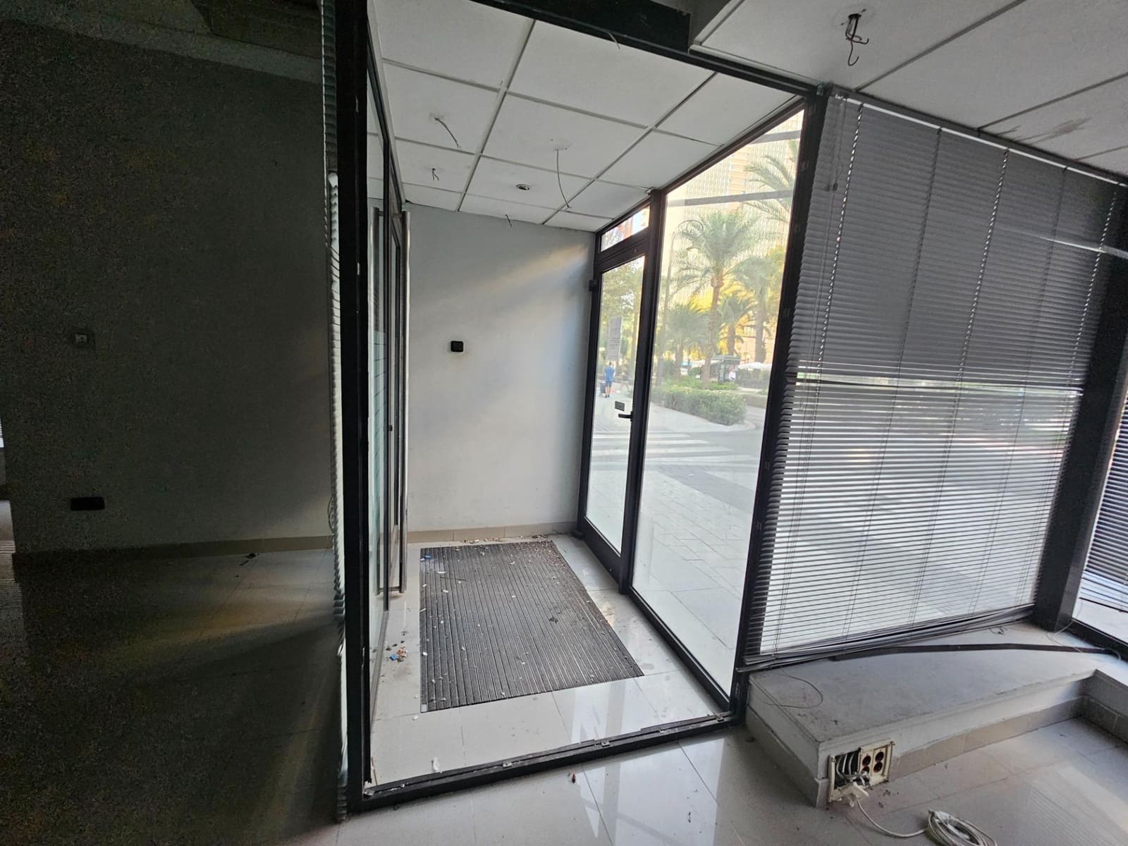 Commerciale in vendita in Alicante citta - 680.000 € (Rif: 9583377)