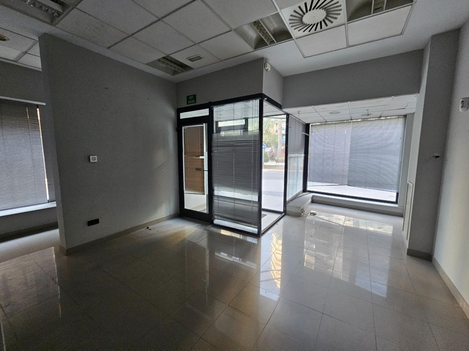 Commerciale in vendita in Alicante citta - 680.000 € (Rif: 9583377)