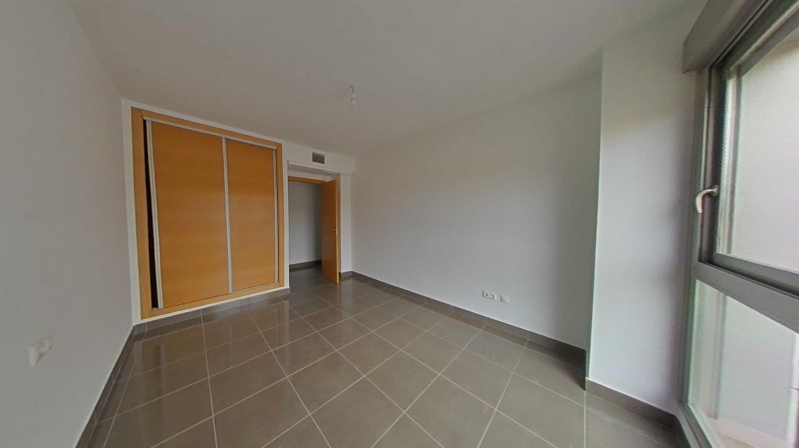 3 quarto Apartamento para venda em Alicante cidade com piscina - 269 000 € (Ref: 9583384)