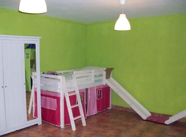 Finca/Herregård til salgs i Castalla - € 128 500 (Ref: 9583389)