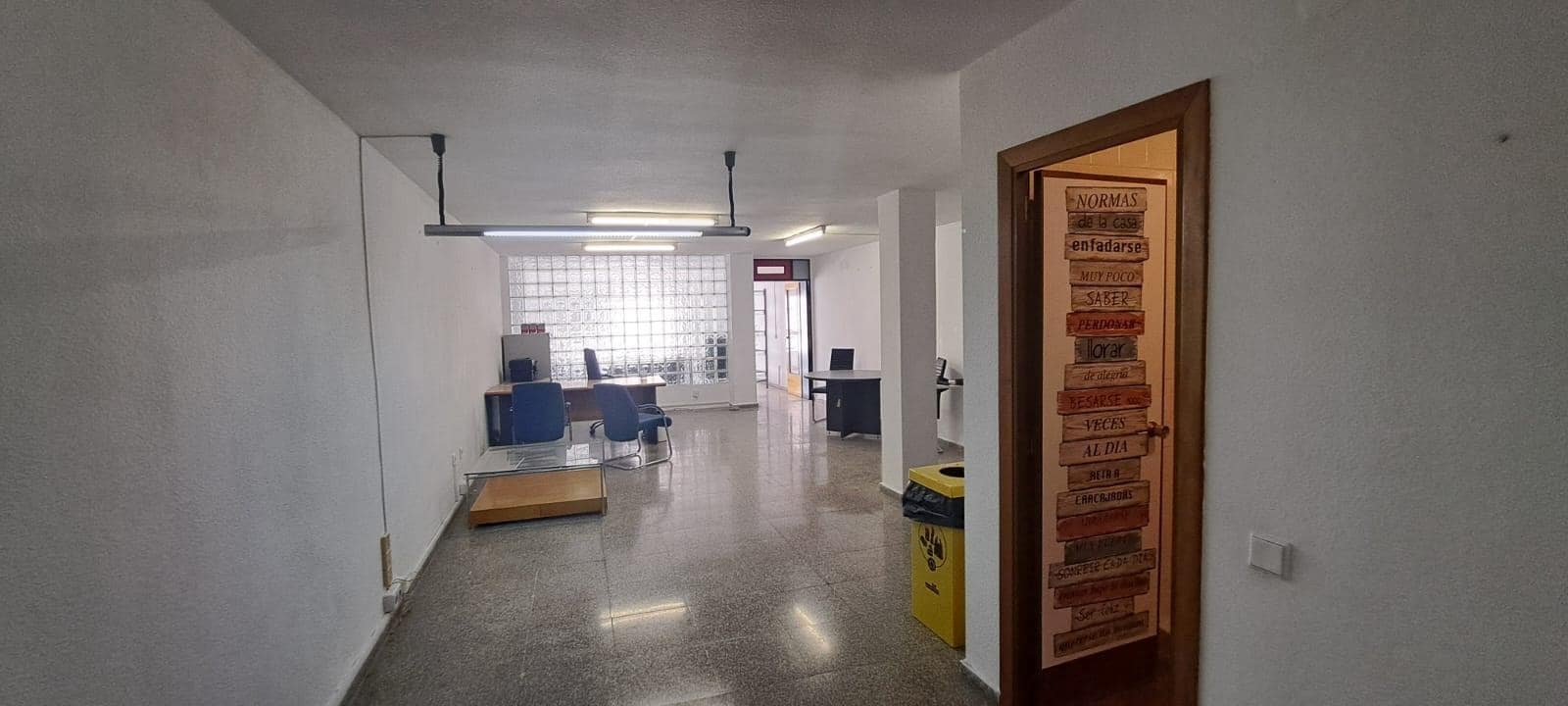 Bureau à vendre à Alicante ville - 100 000 € (Ref: 9583398)