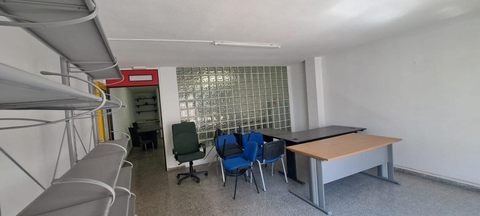 Bureau à vendre à Alicante ville - 100 000 € (Ref: 9583398)