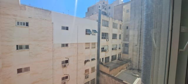 Bureau à vendre à Alicante ville - 100 000 € (Ref: 9583398)