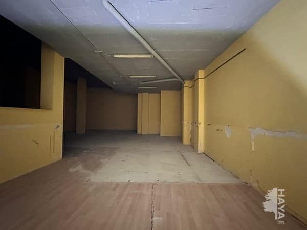 Kaupallinen myytävänä paikassa El Campello - 141 000 € (Ref: 9583411)