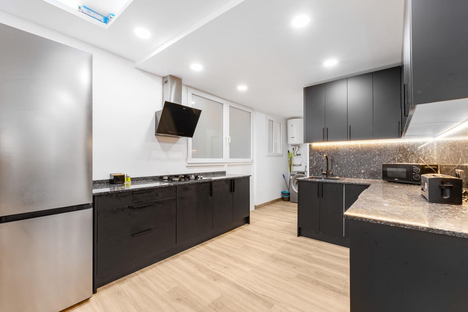 5 makuuhuone Asunto myytävänä paikassa Alicante kaupunki - 550 000 € (Ref: 9591256)