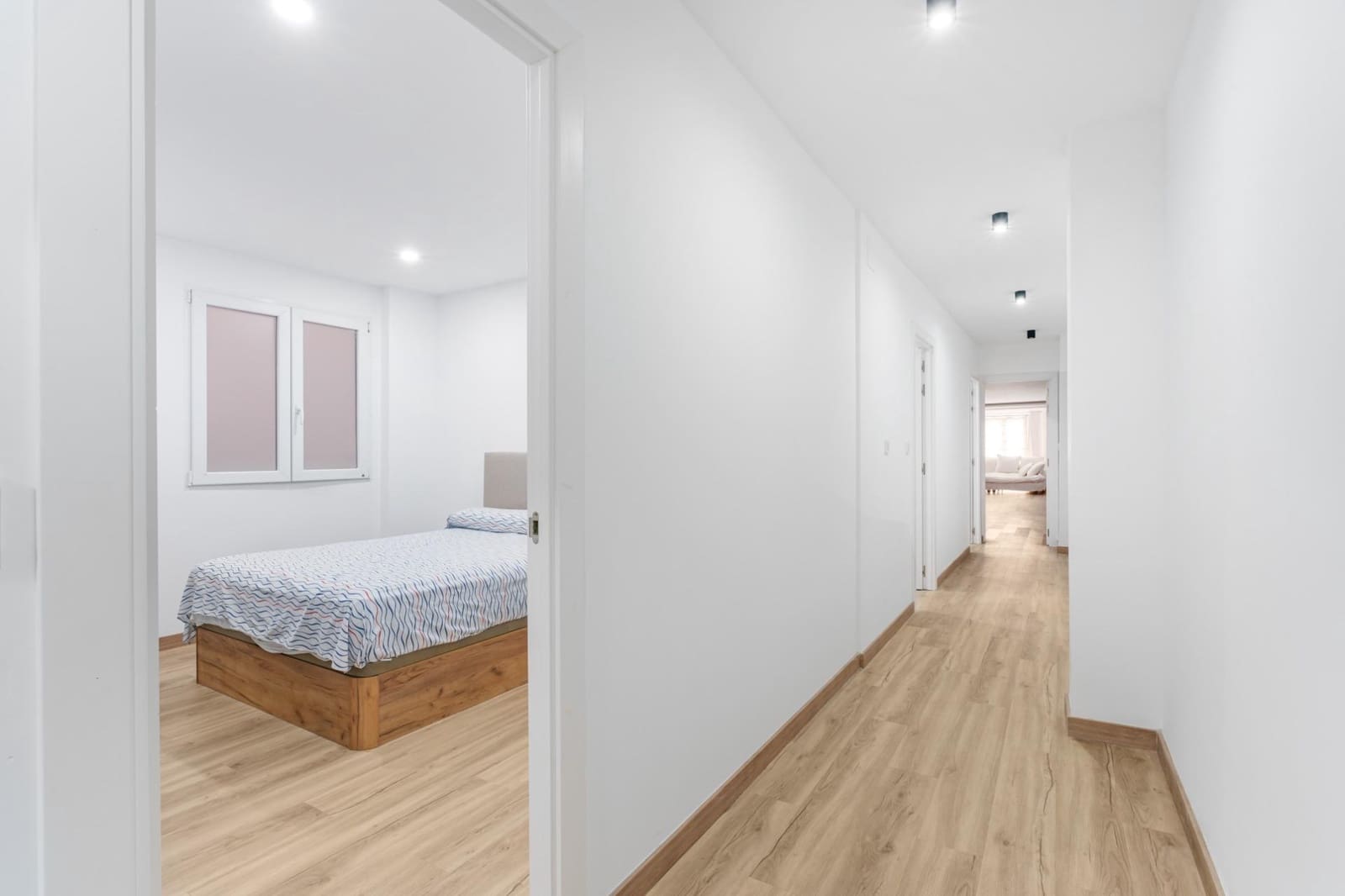 5 makuuhuone Asunto myytävänä paikassa Alicante kaupunki - 550 000 € (Ref: 9591256)