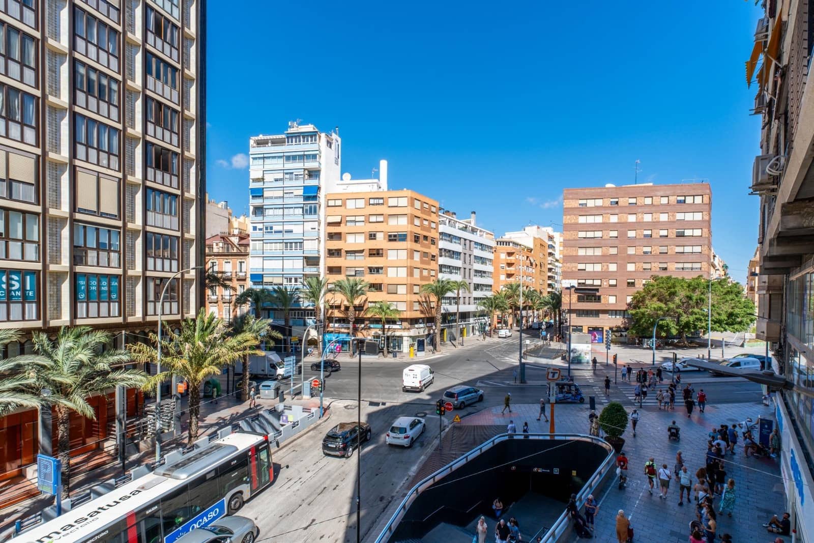 5 makuuhuone Asunto myytävänä paikassa Alicante kaupunki - 550 000 € (Ref: 9591256)