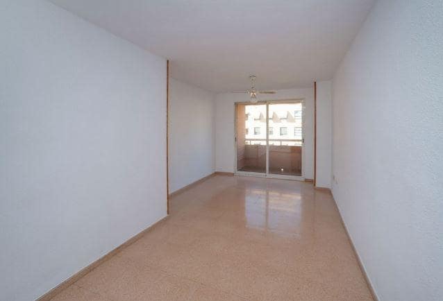 3 slaapkamer Flat te koop in Alicante stad met zwembad - € 280.000 (Ref: 9629951)