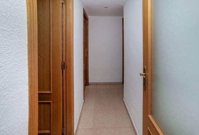 3 slaapkamer Flat te koop in Alicante stad met zwembad - € 280.000 (Ref: 9629951)