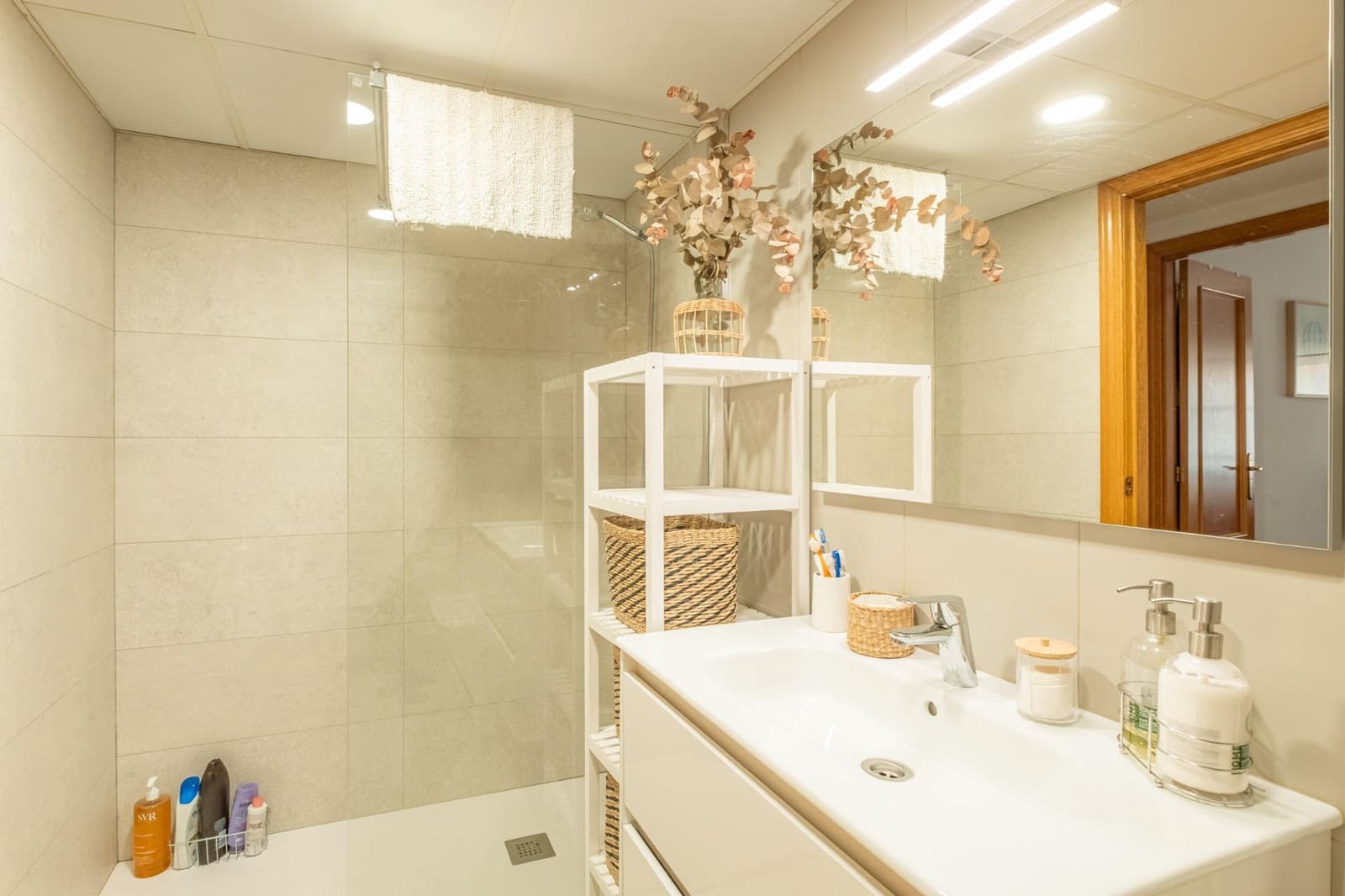 2 slaapkamer Flat te huur in Alicante stad - € 1.450 (Ref: 9656079)