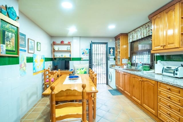 3 slaapkamer Villa te koop in Muchamiel / Mutxamel met zwembad garage - € 635.000 (Ref: 9674196)