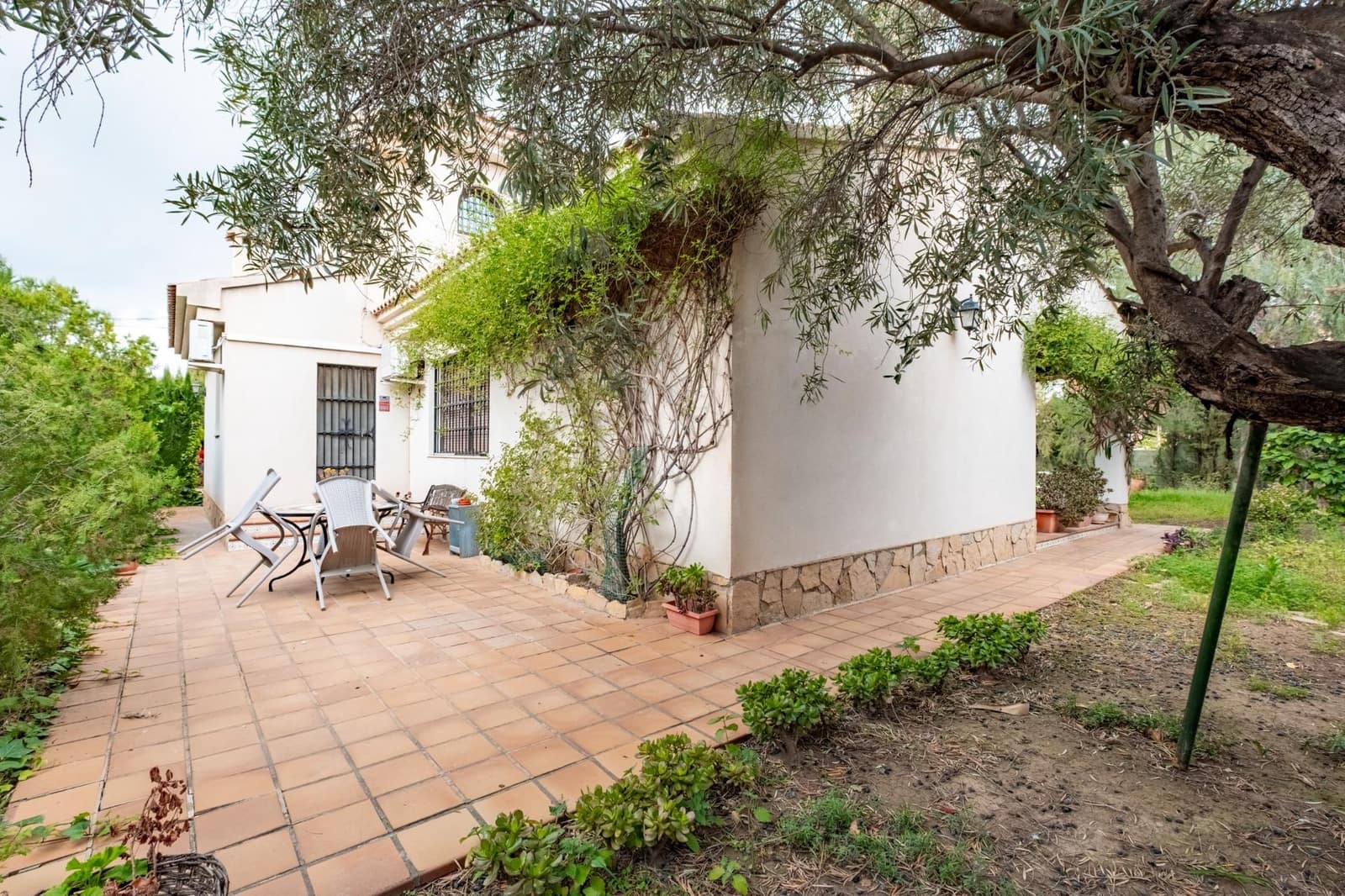 3 slaapkamer Villa te koop in Muchamiel / Mutxamel met zwembad garage - € 635.000 (Ref: 9674196)