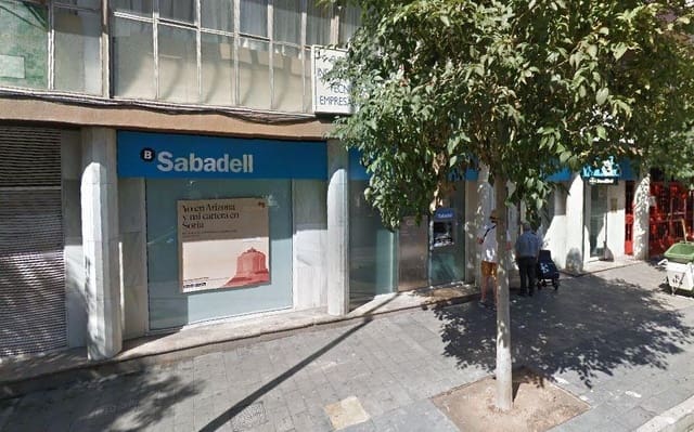 Erhverv til salg i Alicante by - € 205.000 (Ref: 9674197)