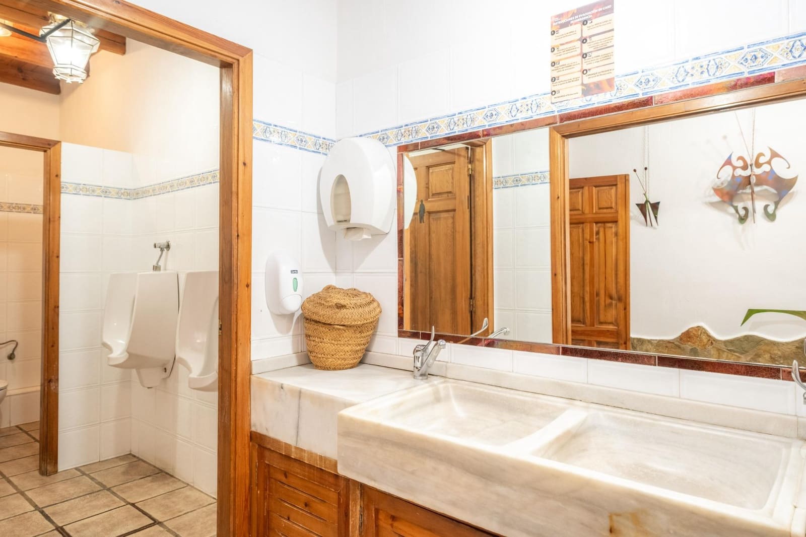 Local Commercial à vendre à Alicante ville - 690 000 € (Ref: 9683511)