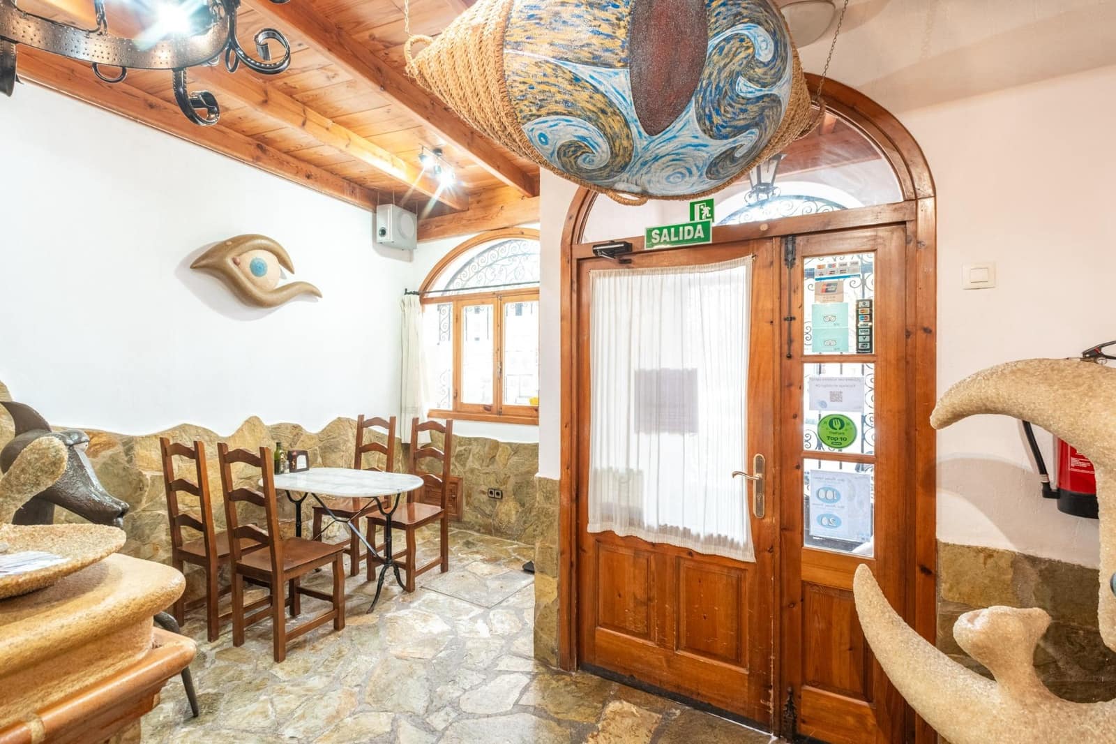 Local Commercial à vendre à Alicante ville - 690 000 € (Ref: 9683511)