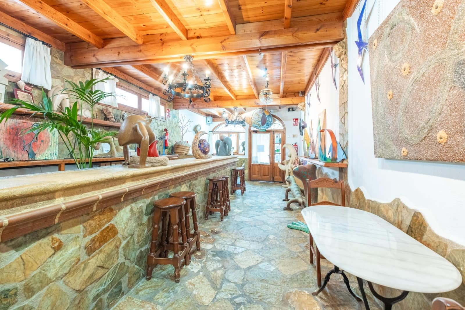 Local Commercial à vendre à Alicante ville - 690 000 € (Ref: 9683511)