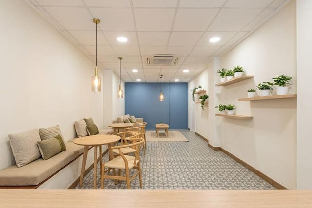 Hotel de 7 habitaciones en Orihuela en venta - 600.000 € (Ref: 9729325)