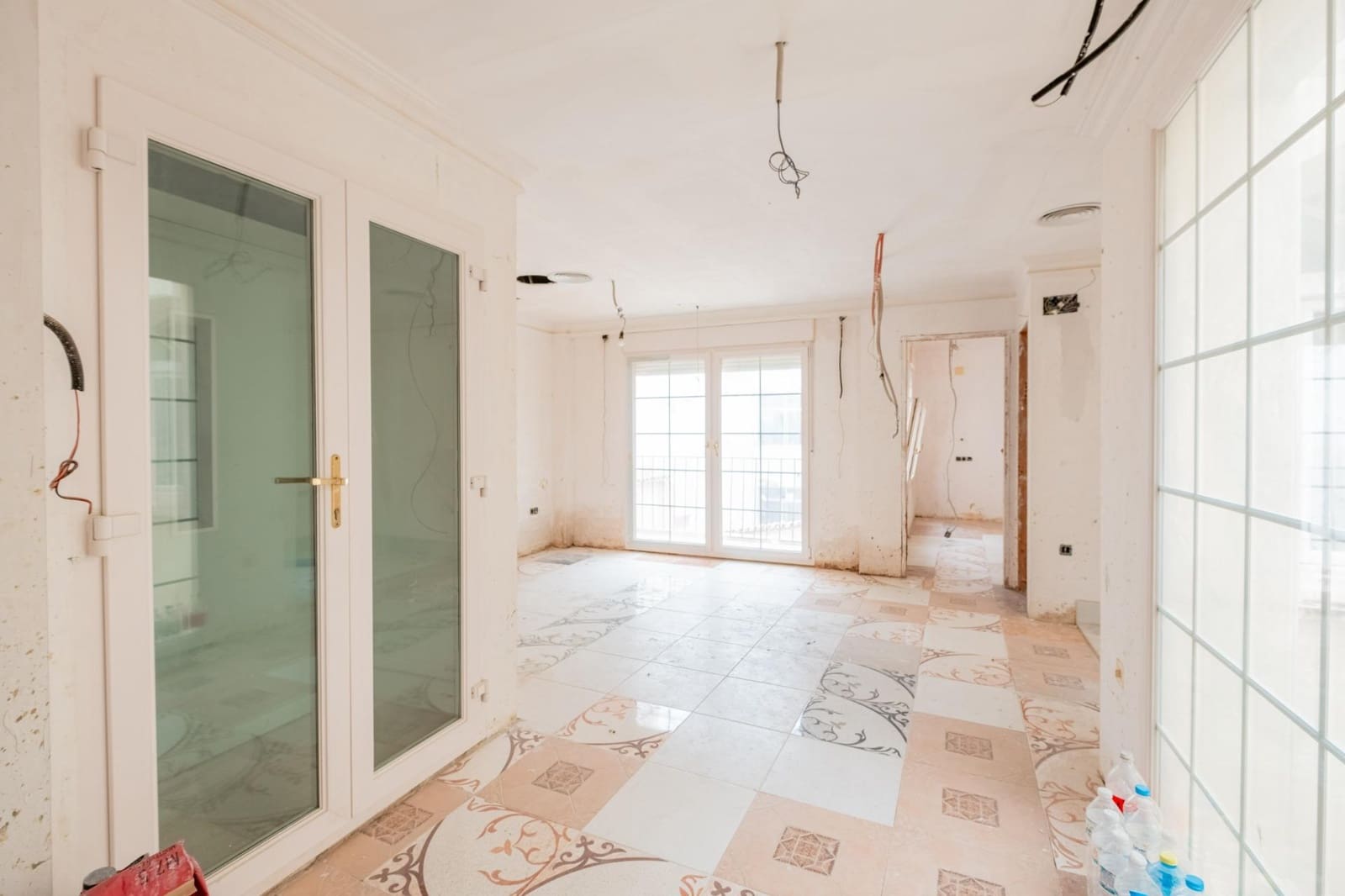 7 bedroom Hotel for sale in Orihuela - € 600,000 (Ref: 9729325)