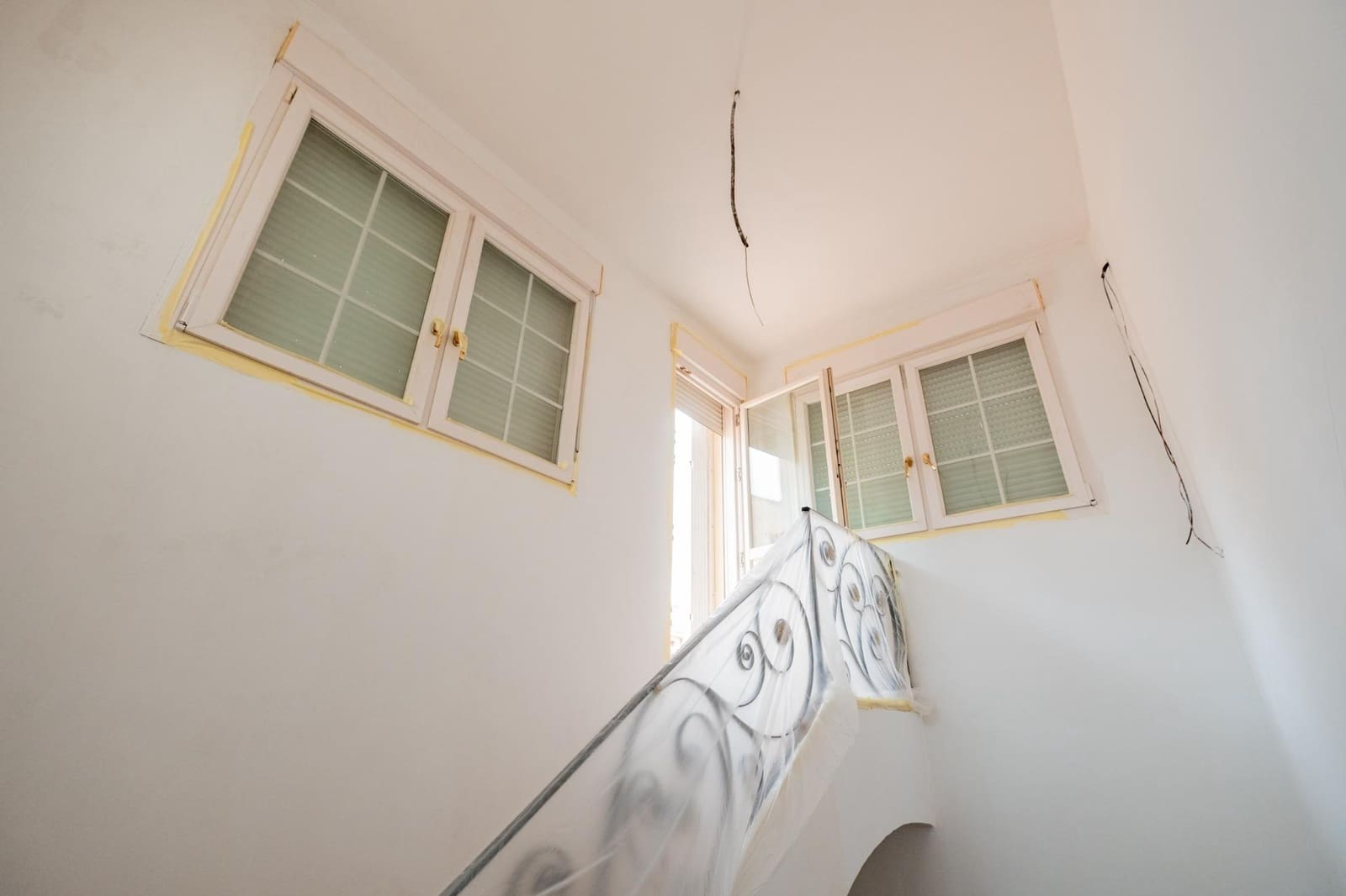 7 bedroom Hotel for sale in Orihuela - € 600,000 (Ref: 9729325)