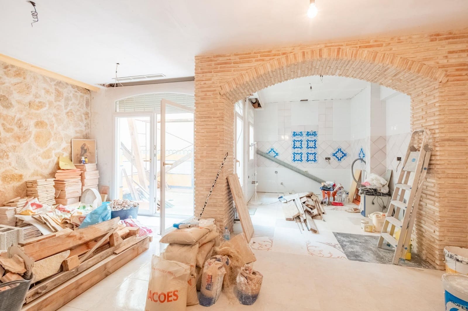 7 bedroom Hotel for sale in Orihuela - € 600,000 (Ref: 9729325)