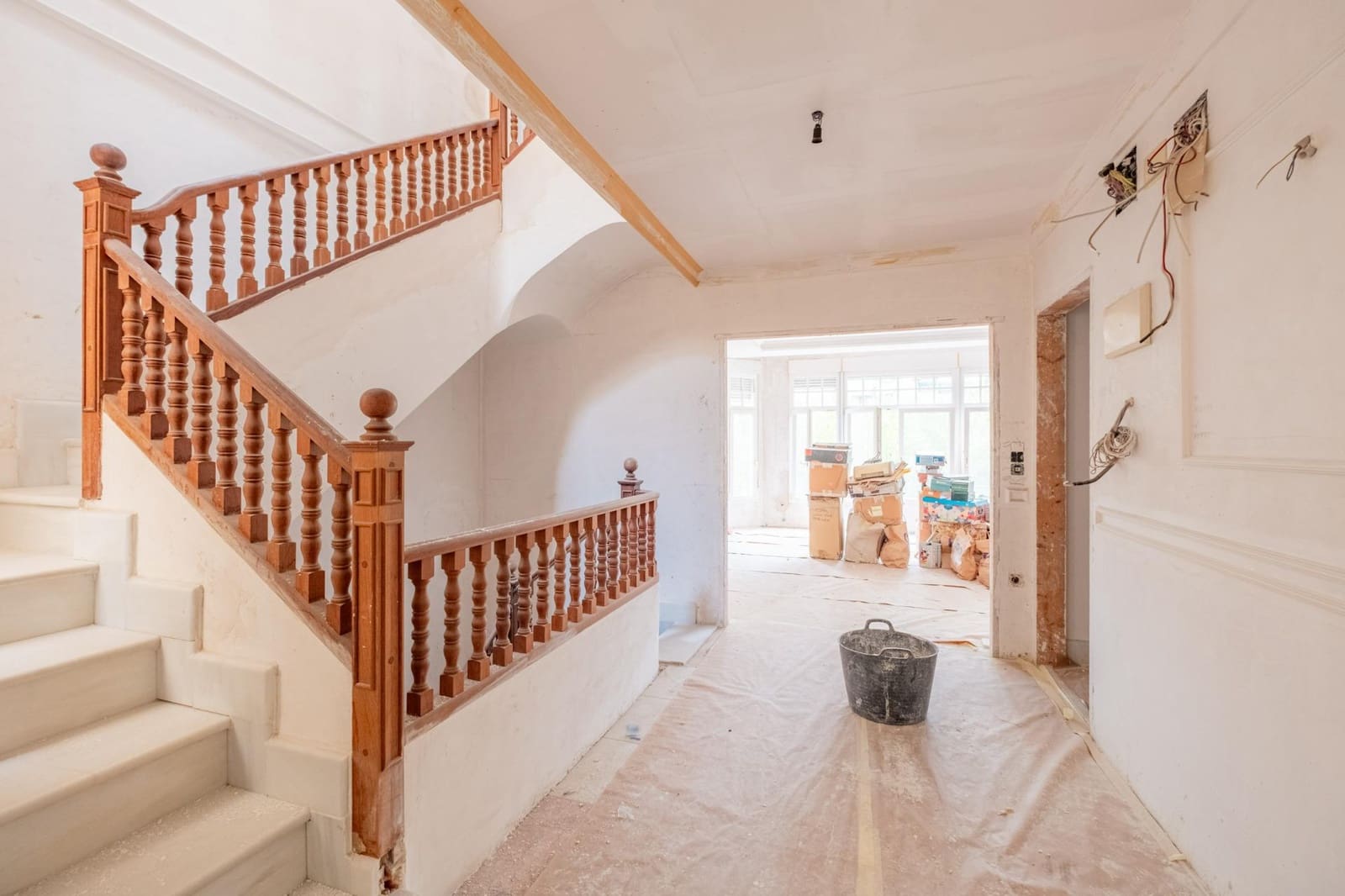 7 bedroom Hotel for sale in Orihuela - € 600,000 (Ref: 9729325)