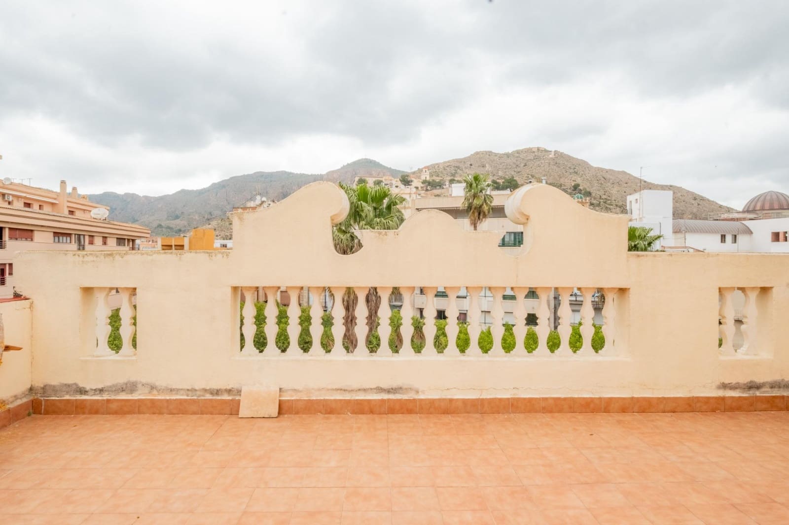 7 bedroom Hotel for sale in Orihuela - € 600,000 (Ref: 9729325)